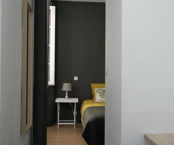 Lägenhet Nuit Au Soleil Bayeux