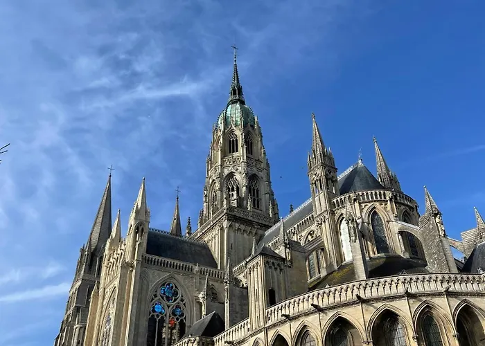 Nuit Au Soleil Bayeux